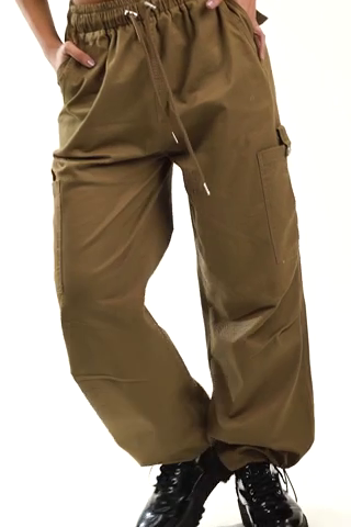 Metrowalk Cargo Pants